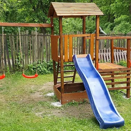 Horaren Vendégház Újbars